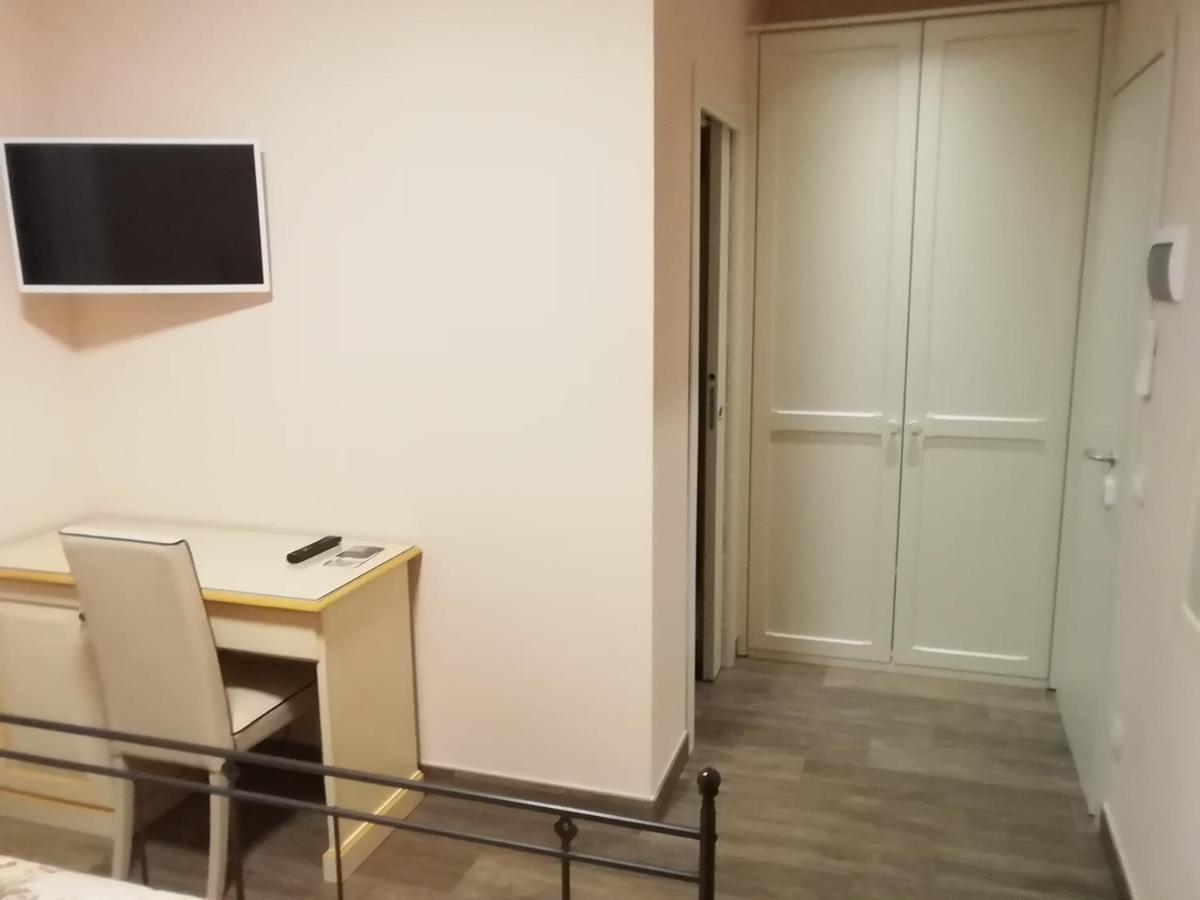 Il Roccolo Di Valcerasa Apartamento Treia Exterior foto