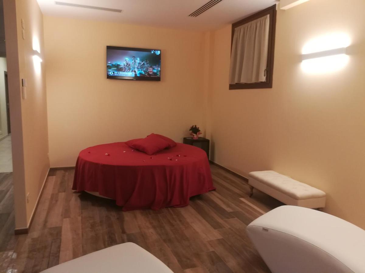 Il Roccolo Di Valcerasa Apartamento Treia Exterior foto